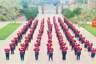 RỘN RÀNG NGÀY HỘI “THIẾU NHI VUI KHỎE”  TẠI TRƯỜNG TIỂU HỌC RẠNG ĐÔNG